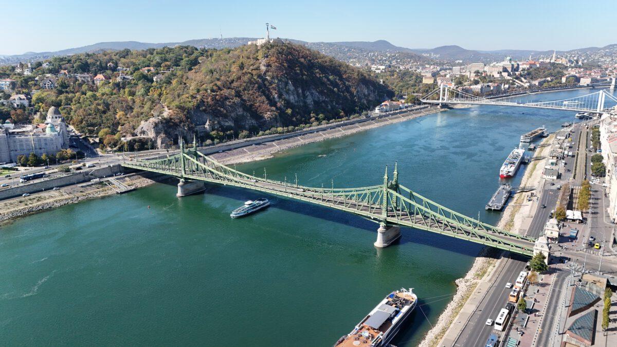 Freiheitsbrücke