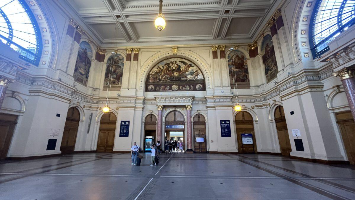 Bahnhof